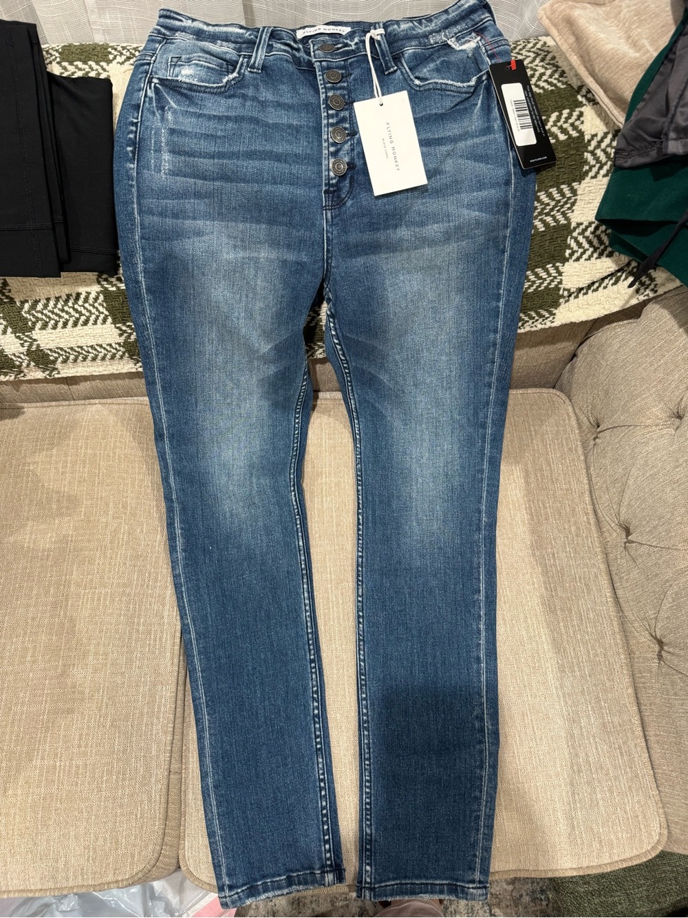 Flying Monkey Women's Medium Blue Button-Fly Skinny Jeans
